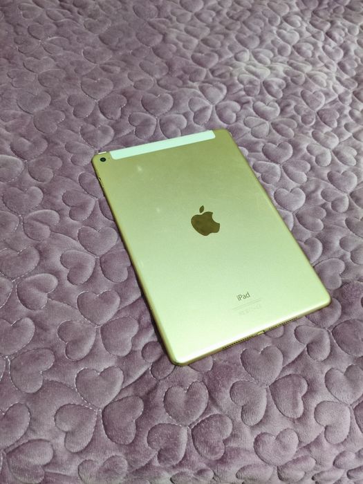 Продам планшет iPad Air 2 64GB