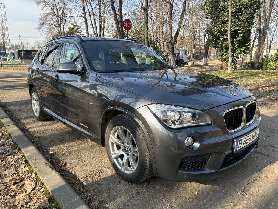 BMW X1 xDrive 2, Pachet M, Keyless, panoramic, memorii scaune