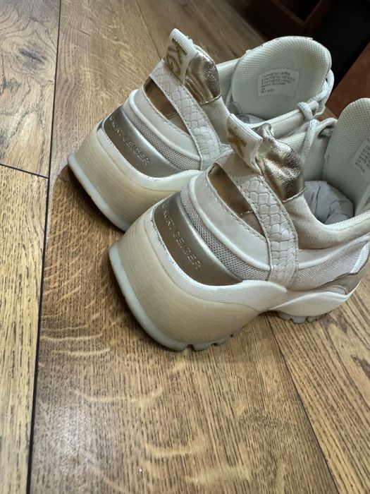 Дамски сникърси Kurt Geiger