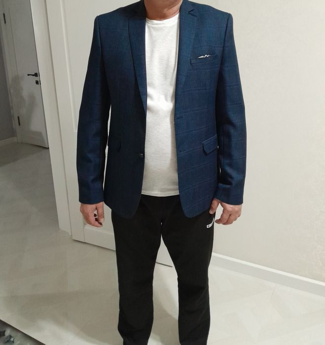 Продам пиджак в отличном состоянии