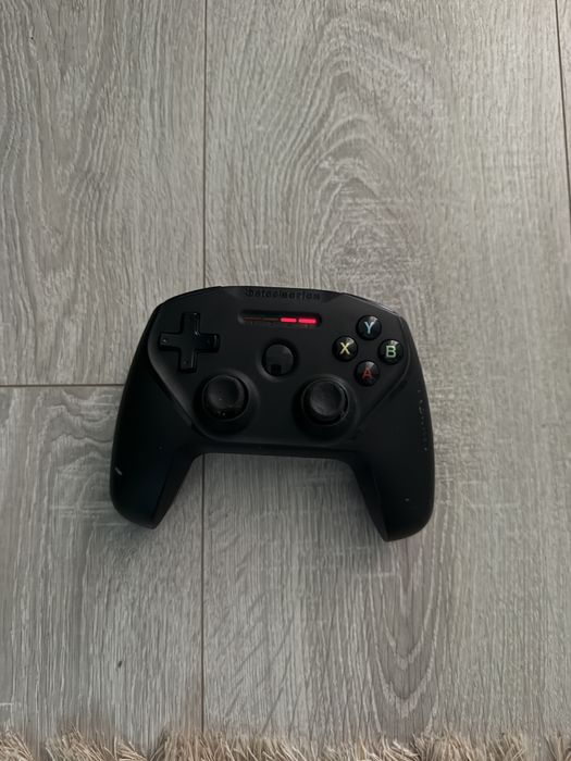 Maneta Controler Joystick Steelseries Nimbus plus