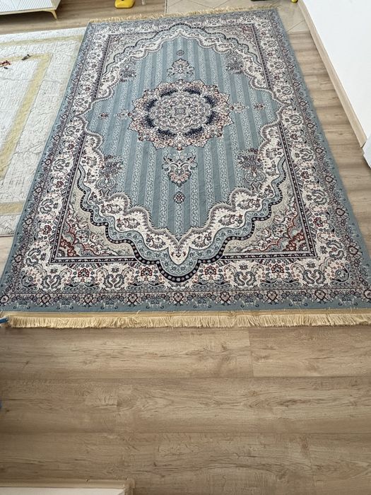 Ковер 2м * 3м б/у