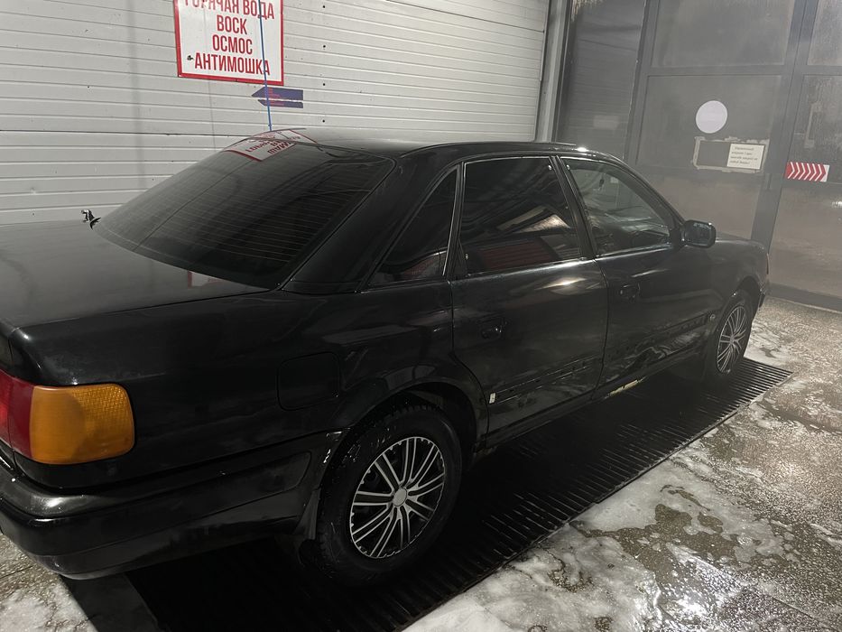 Продам ауди 100с4