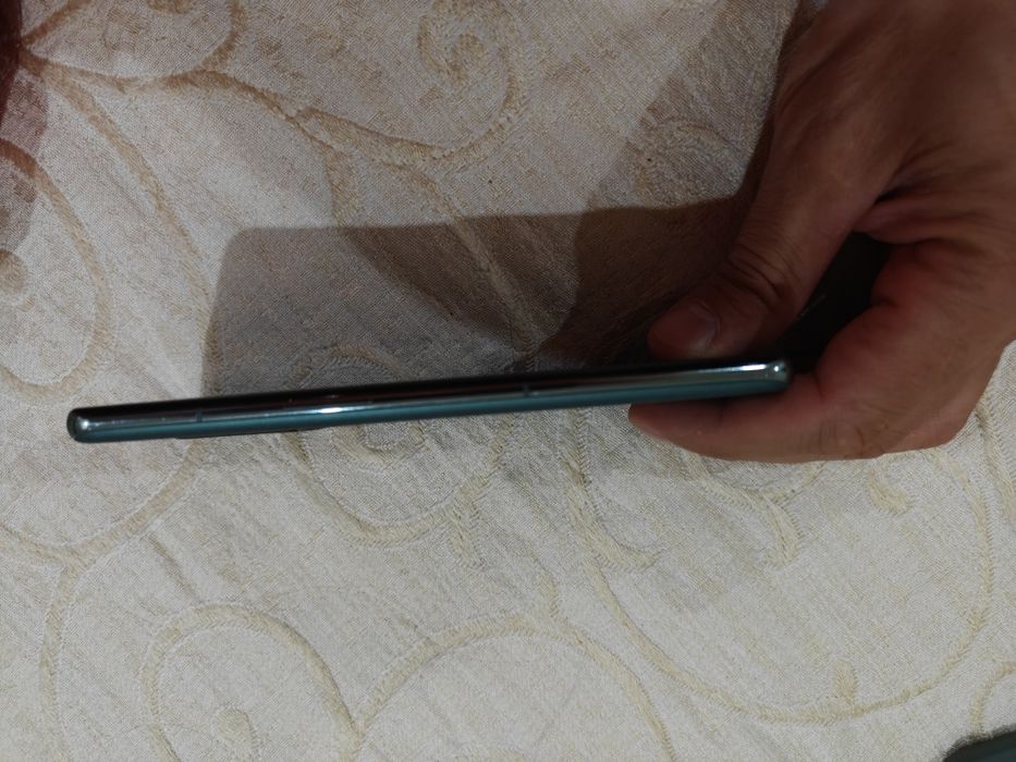 Vand Oneplus 10pro 256/12gb varianta europeana in stare excelenta