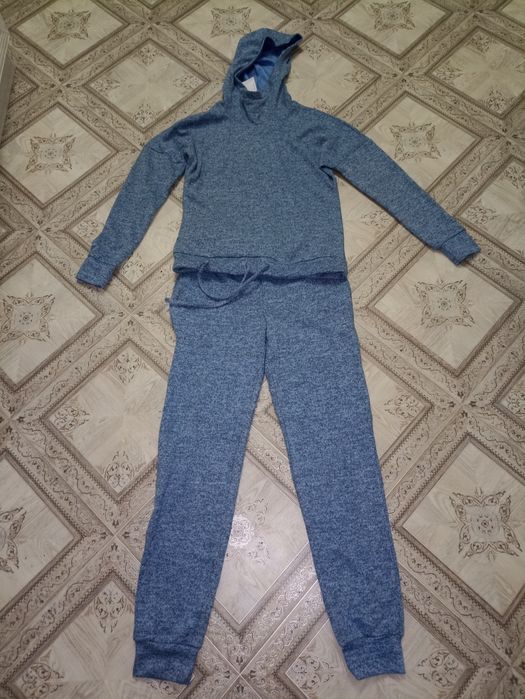 Спортивные костюмы