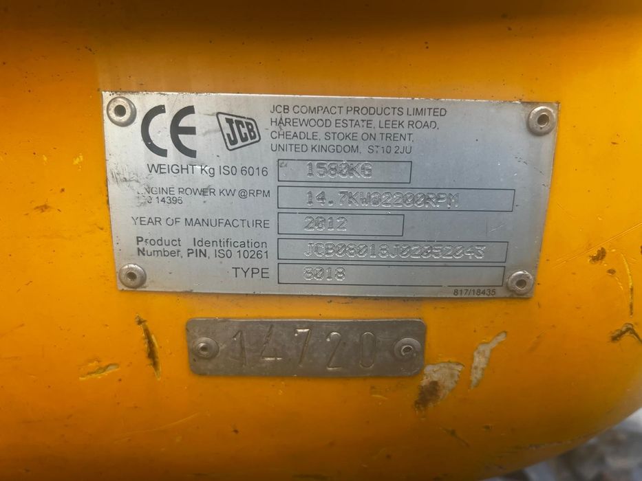 Vând miniexcavator JCB 8018 2012