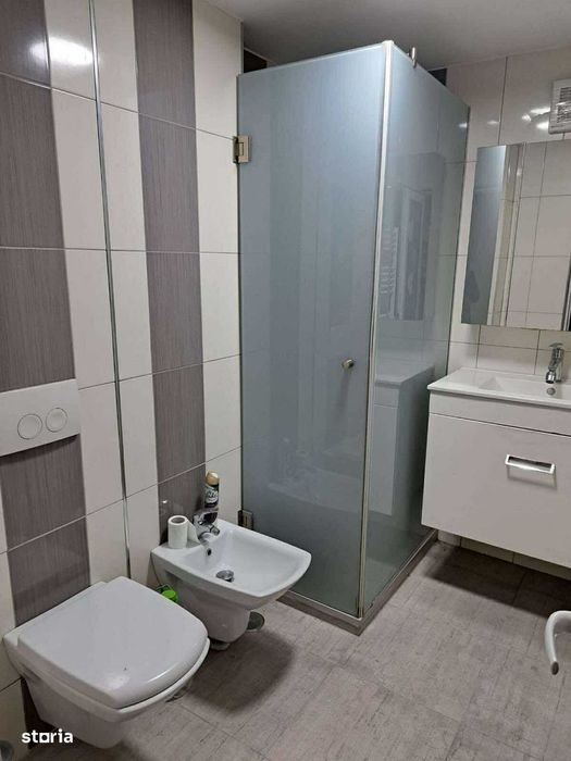 Apartament de vanzare 2 camere , Micro 16 , parter , 53.000 euro neg.