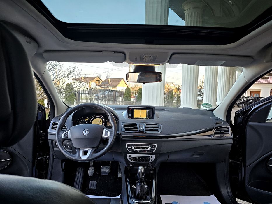 RENAULT MEGANE 3 1.6dci BOSE/Camera/Key-less/LaneAssist/Panoramic