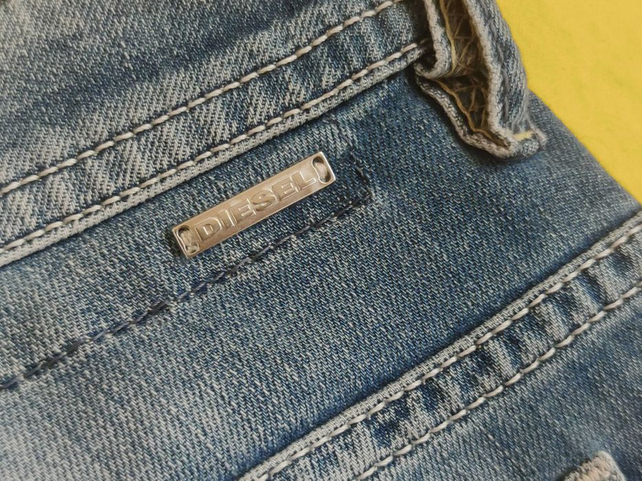 Blugi Diesel - Thommer Slim Fit