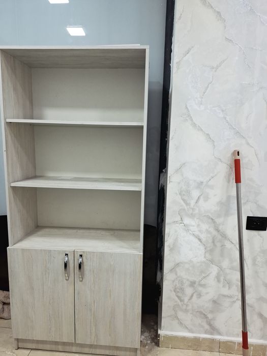 Ofis mebeli juda mustahkam sifatli