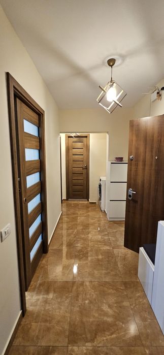 Inchiriez apartament 2 camere decomandat M Bravu Metrou  Piata Muncii
