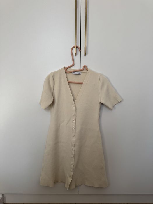 Платье zara S молочное