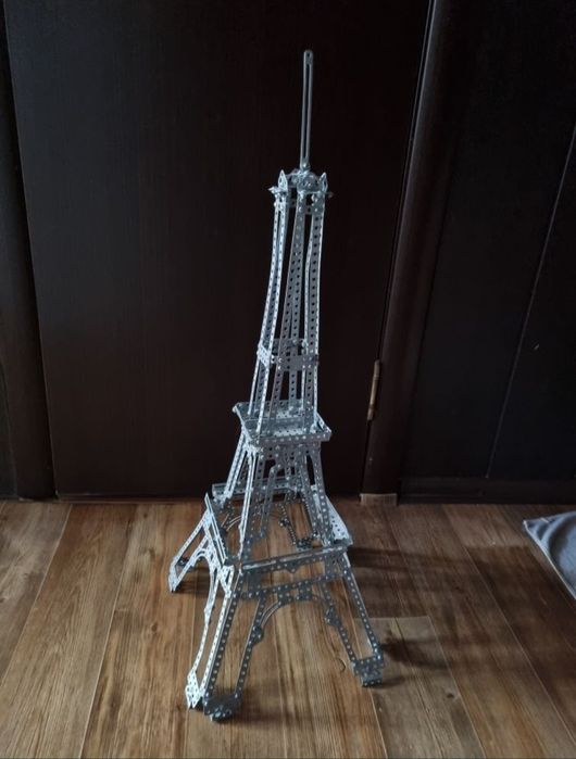 Эйфелева Башня конструктор
