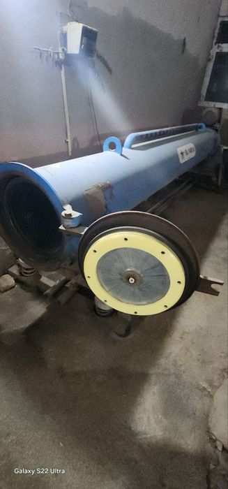 Gilam yuvish aparat sotiladi