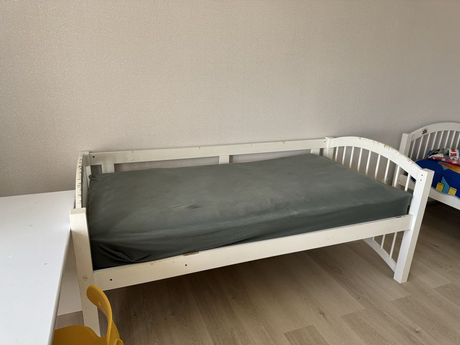 продам детские кровати