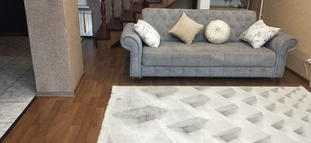 Сдам посуточно коттедж