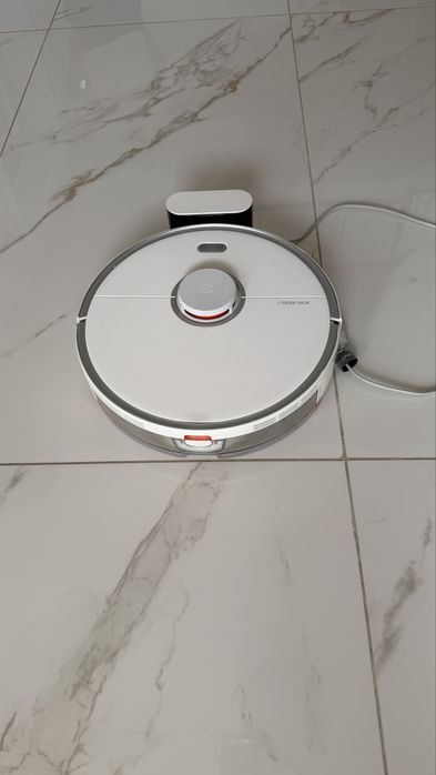 Robot curatenie Roborock s5 max