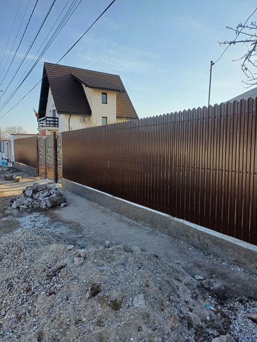 Construcții Garduri