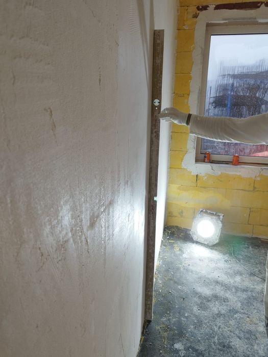 Amenajari interioare și exterioare
