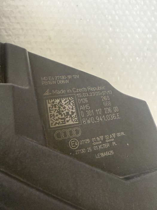 Фар десен Audi A4 B9 Matrix facelift Перфектен