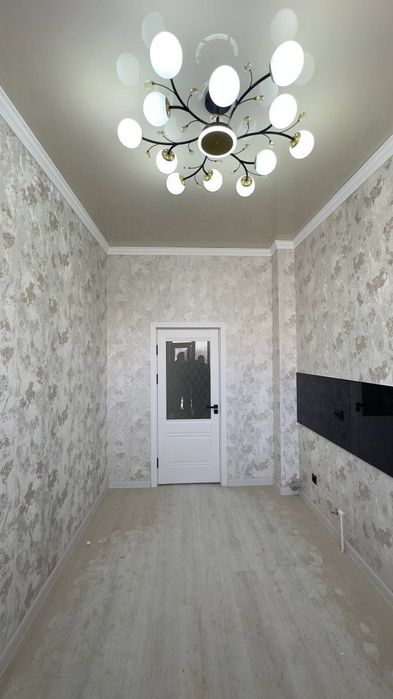 Sharq tomonda 1 xonali uy sotiladi