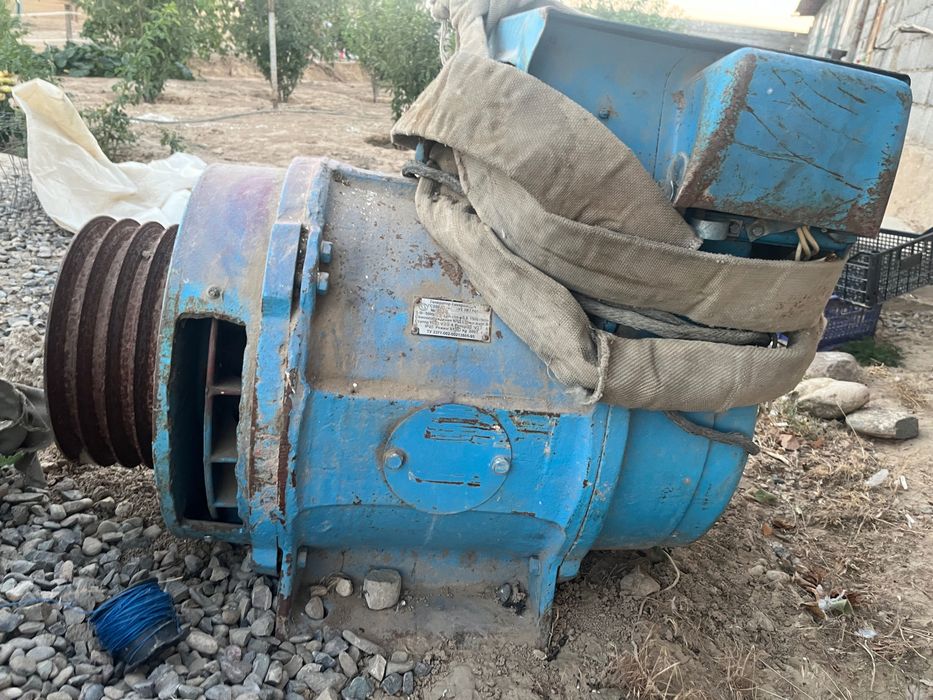 Самовозбуждающий генератор 380