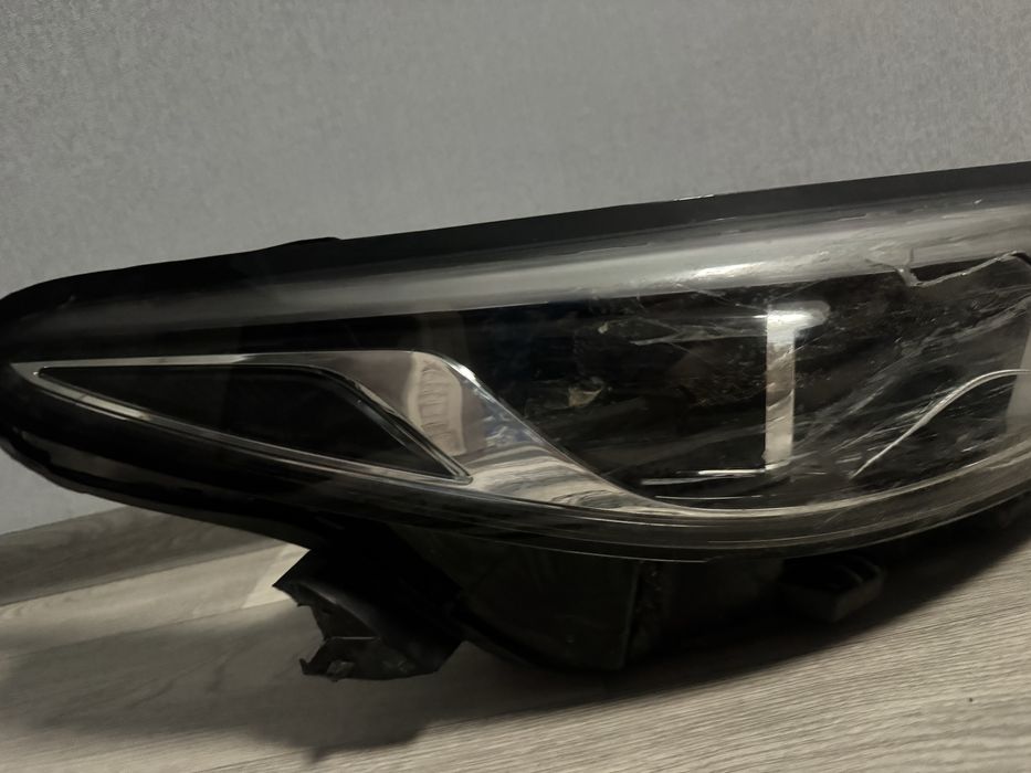 Фары б/у от omoda s5