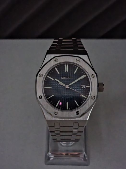 Seiko Mod OAK Degradee Blue Dial