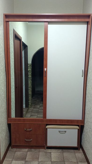 Шкаф купе Б/У 220/130