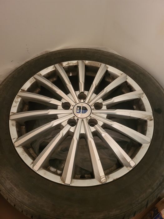 Продаются диски + шины r17