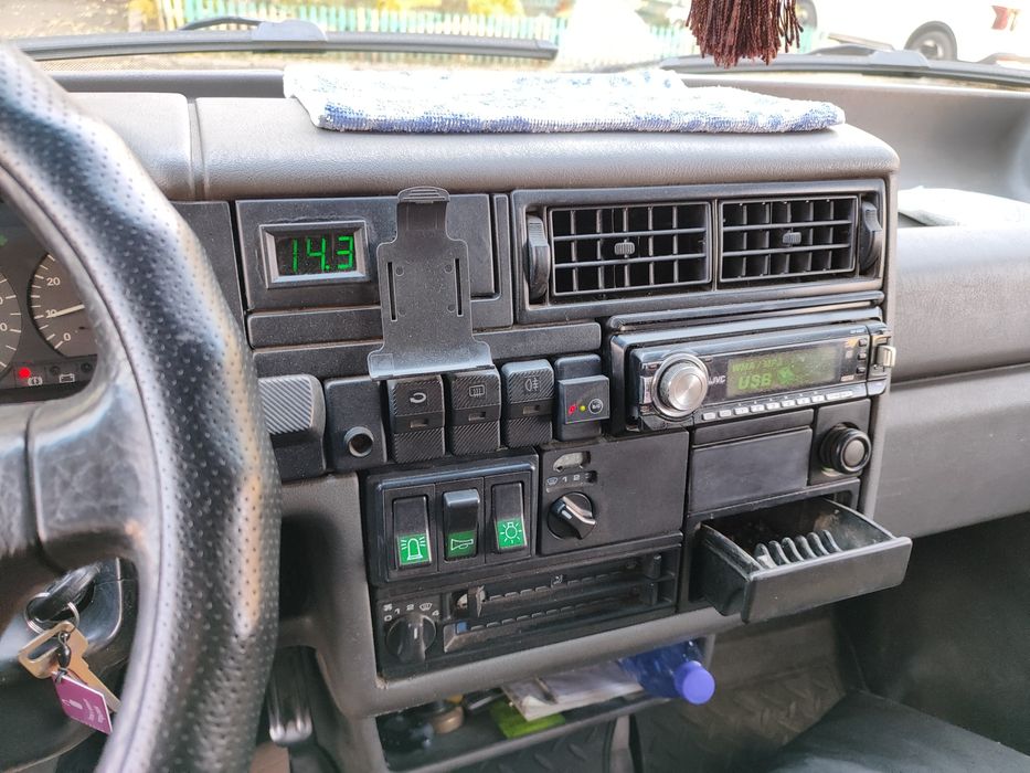 Продам Фольксваген т-4.2.5 бенз.