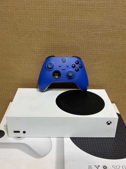 MDM vinde: Xbox Series S, 512GB, White.