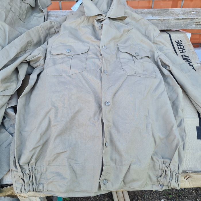 Продажа спецодежды.