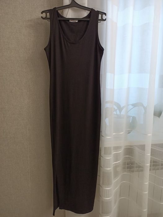 Продам платье эсклюзивное