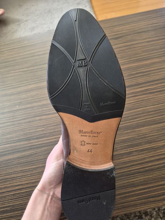 Pantofi de piele