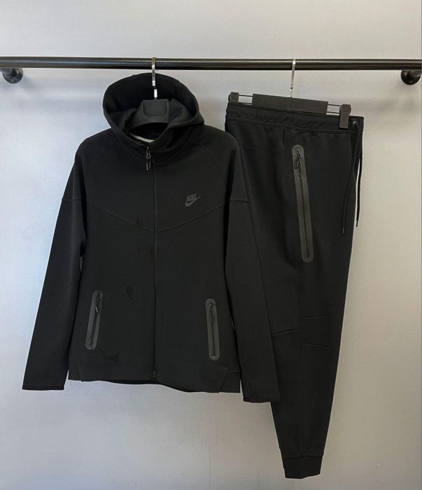 Trening Nike Tech Black