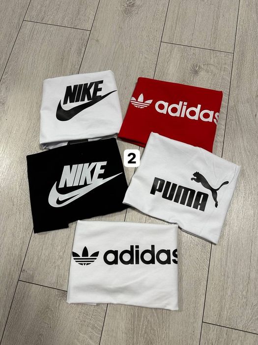 Tricouri damă lejere