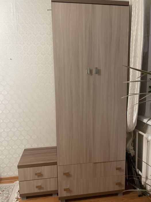 Шкаф с тумбой (комплект)