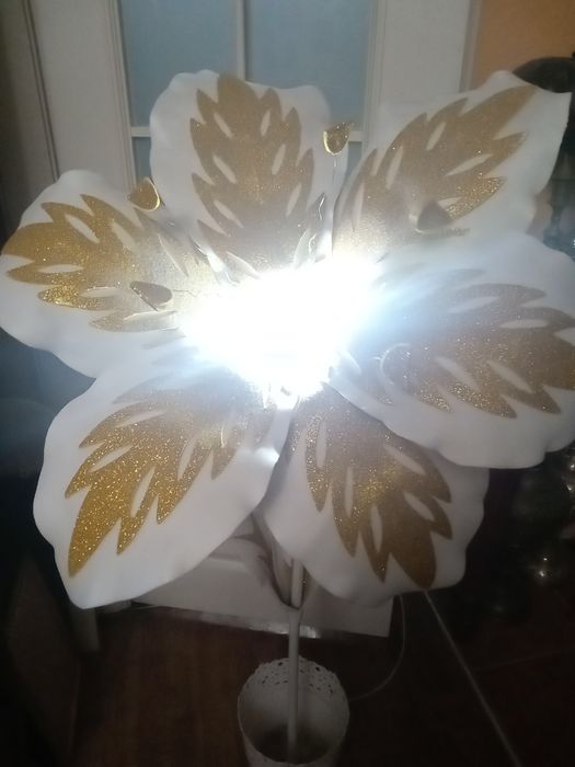 Супер торшер за бесценок. Не упустите