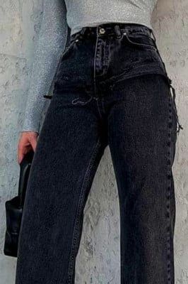 Blugi și tricouri