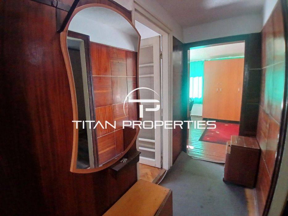 Дава се под наем Тристаен апартамент в Варна, Център - 70 кв.м за 396.78 € - Снимка #10