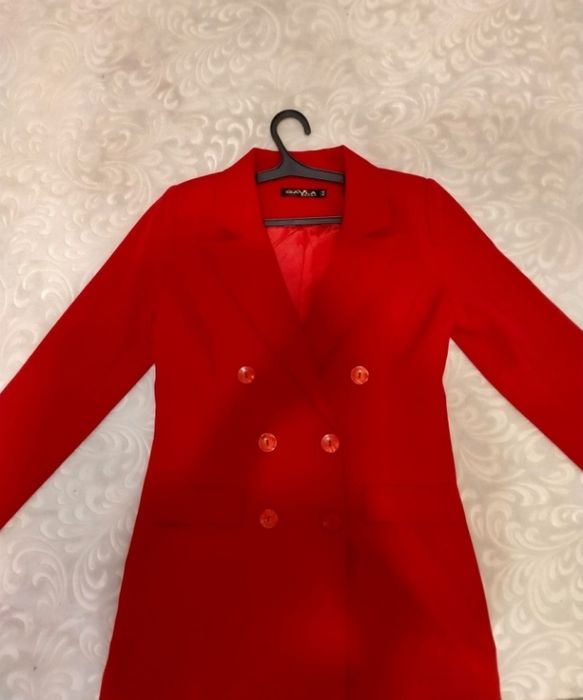 Новый пиджак всего за 3.500тг. С этикеткой