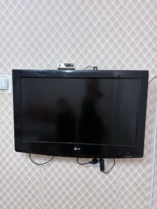 Телевизор бу марки LG рабочий, требуется ремонт