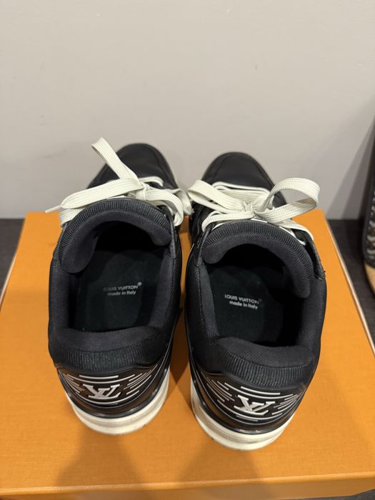 Louis Vuitton Sneakers 45