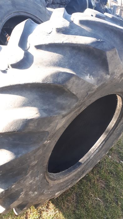 Cauciuc tractor 16,9R24 buldo