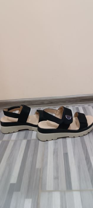 Дамски сандали-36 номер