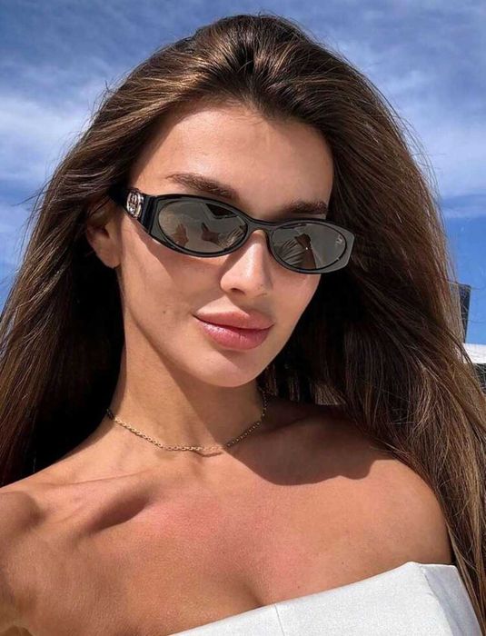 gucci черни очила дамски с кутия и кърпичка и мек калъф дамски със златно лого гучи