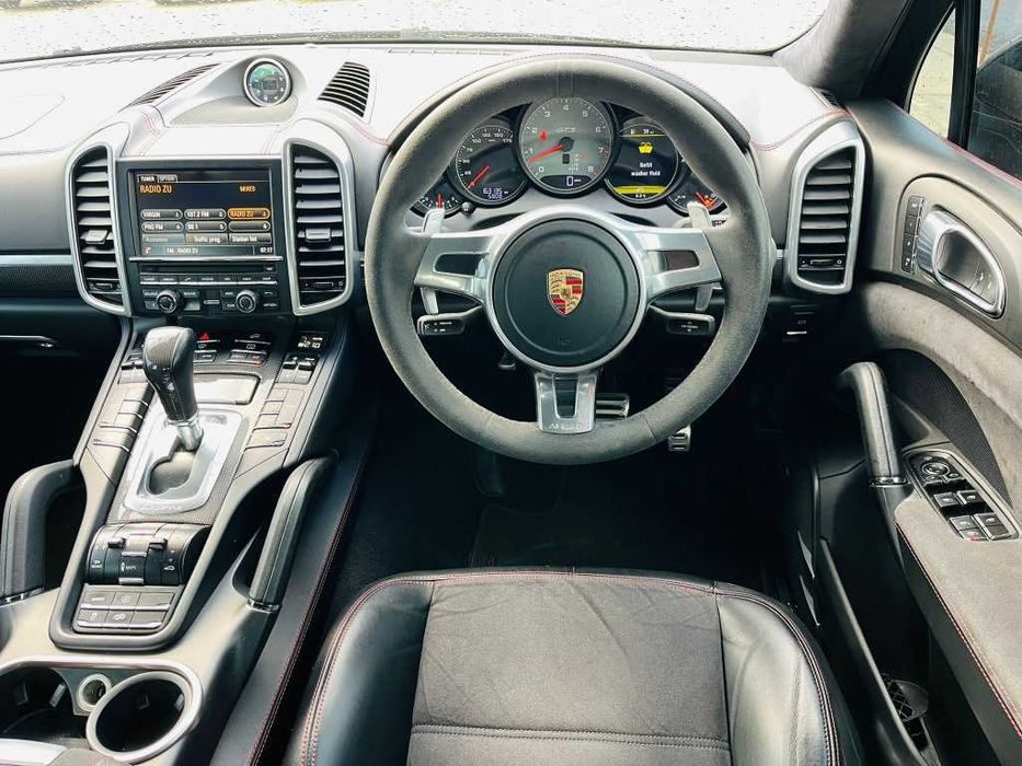 Dezmembram Porsche Cayenne 92A 4.8 GTS benzina 309 kw, 420 cp An 2015