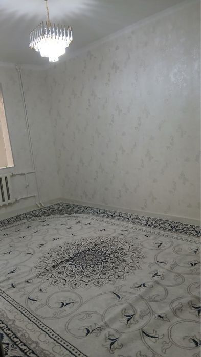 Яшнабод дваресда уй сотилади. Икки хона