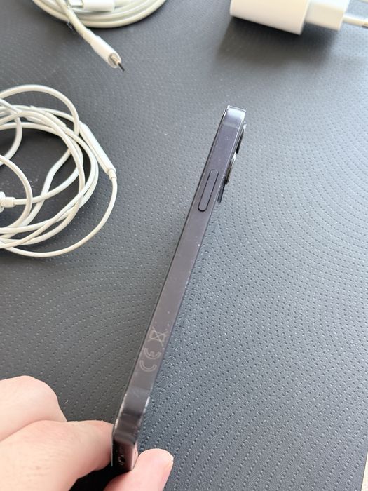 Продам айфон 12 мини 64Gb